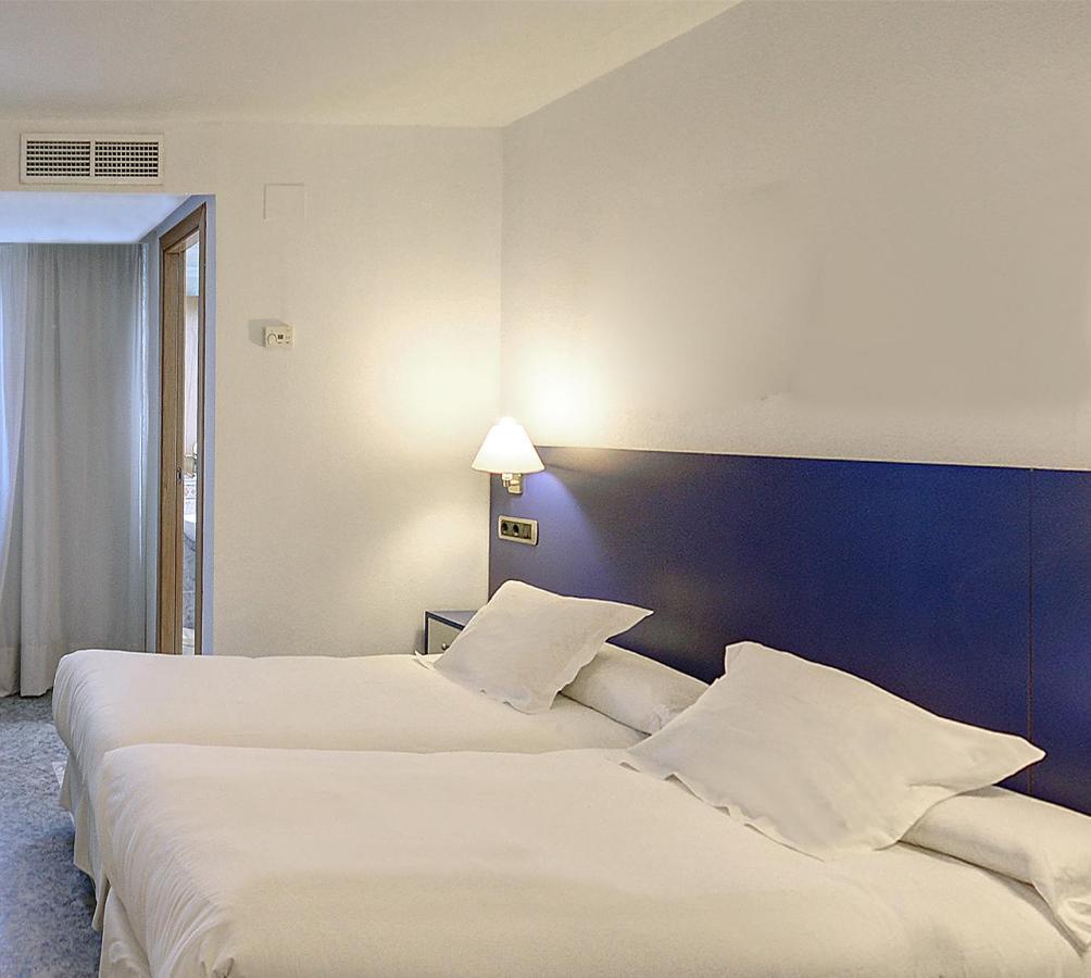 Hotel Vila-Real Azul Екстериор снимка