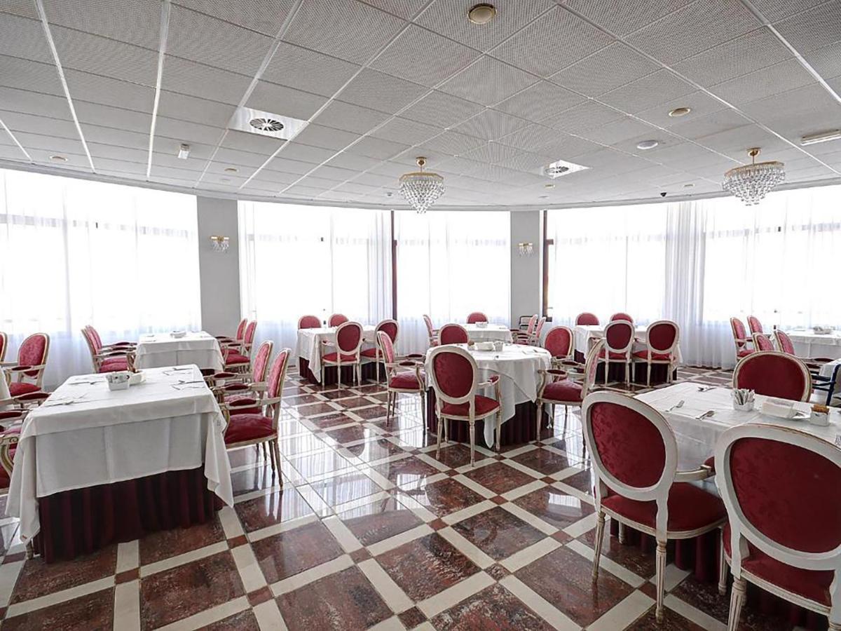 Hotel Vila-Real Azul Екстериор снимка