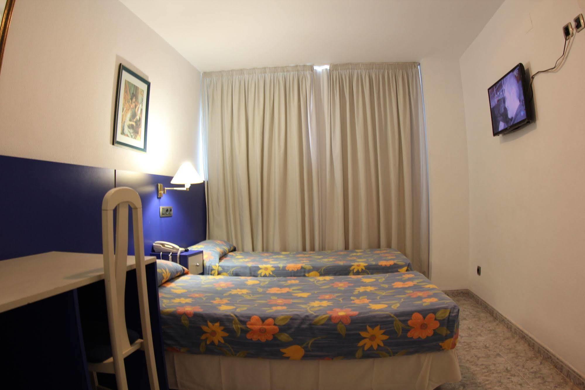 Hotel Vila-Real Azul Екстериор снимка